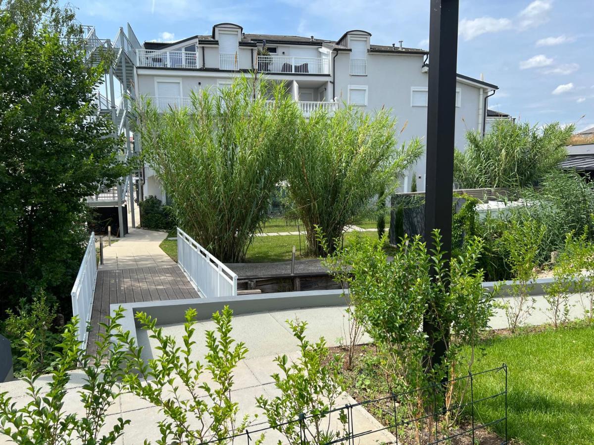 25H Spa-Residenz Pools In & Out, Private Garden & Beach Neusiedl am See Exterior photo